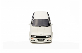 BMW E30 Touring M Pack (white)