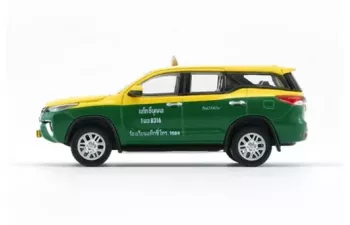 TOYOTA Fortuner Thailand Taxi (2023), Green Yellow
