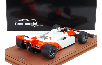 McLAREN F1  Mp4/1b Ford Cosworth №7 Winner Usa Detroit Gp (with Pilot Figure) (1982) John Watson, White Red