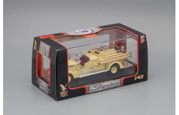 AHRENS-Fox VC (1938), Fire Engine, beige