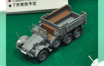 Сборная модель Kfz.69 6x4 TOWING VEHICLE & 3.7cm PaK 35/36