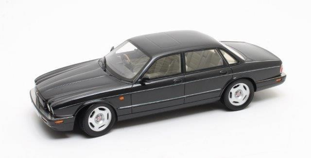 JAGUAR XJR (X300) (1995), Metallic Black