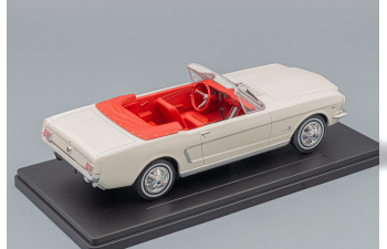 FORD Mustang convertible (1965), white / red