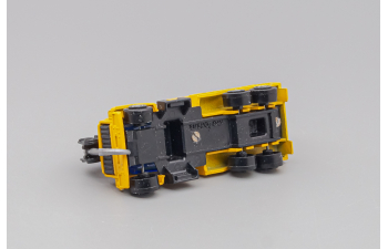 GMC Brigadier Crane Truck, yellow