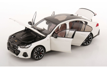 BMW i5 (2023), white metallic