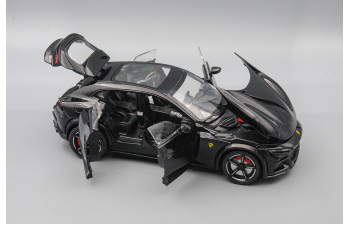 FERRARI Purosangue, чёрный, 20 см