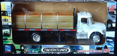 FREIGHTLINER Business Class M2 платформа c досками, белый