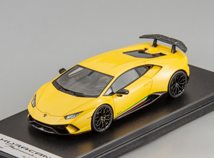 Lamborghini Huracan Performante (yellow)