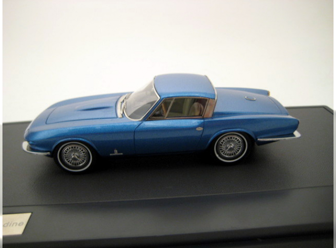 Chevrolet Corvette Rondine Pininfarina (1963), light blue