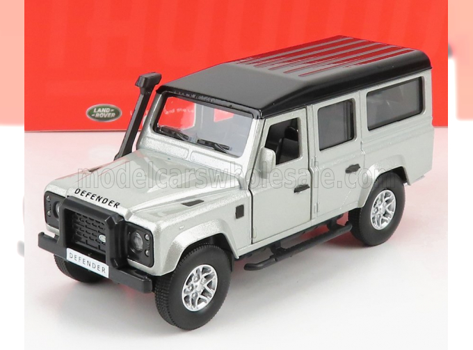 LAND ROVER Land Defender 110 Station Wagon (1995), Silver Black