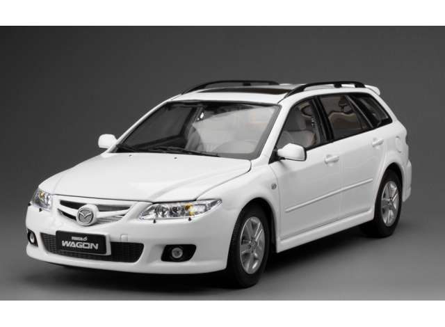 Mazda 6 Wagon, glazier white