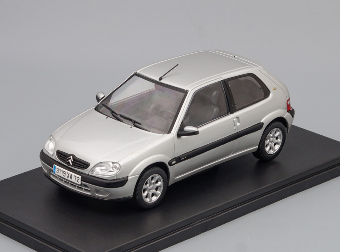 CITROEN Saxo VTS 16V 2000, silver