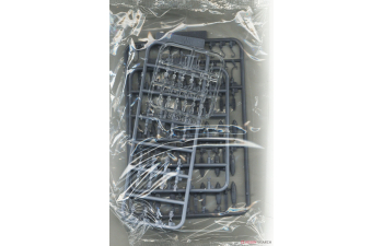 Сборная модель тяжелый крейсер Императорского флота Японии TONE