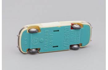 PANHARD 24 BT (1964), beige