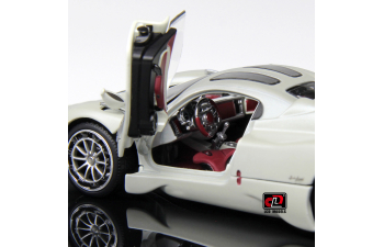 PAGANI Utopia, white