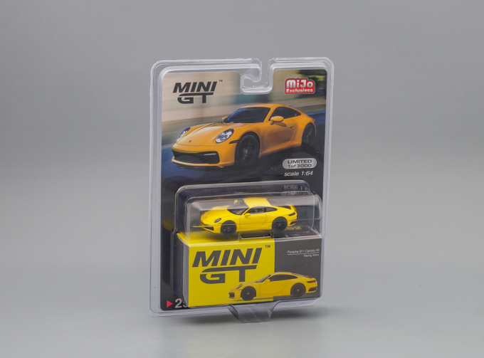 PORSCHE 911 (992) Carrera 4S MiJo, yellow