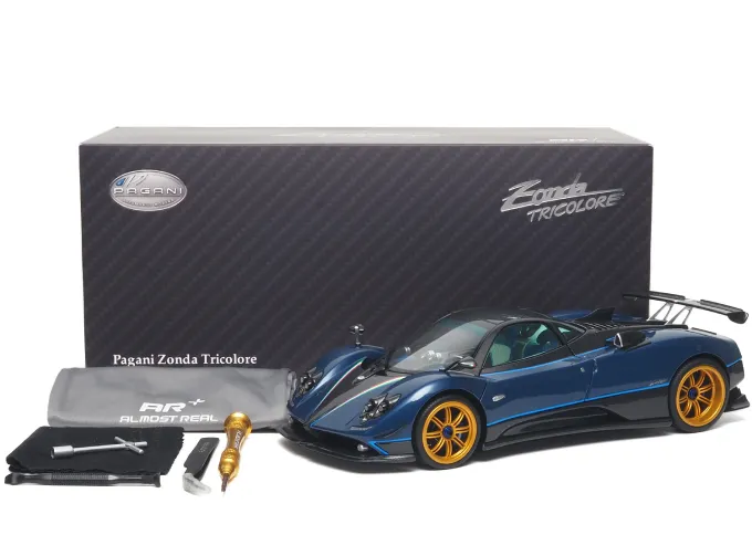 PAGANI Zonda Tricololore (2010), blue metallic 