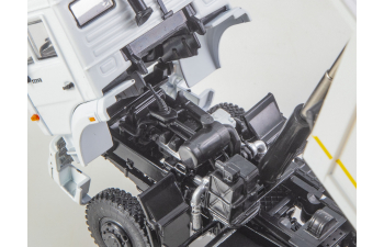 Камский грузовик 6522 самосвал, белый