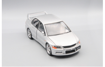 MITSUBISHI Lancer Evolution IX, серебристый, 20 см.