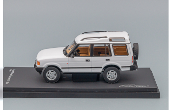 LAND ROVER DISCOVERY - WHITE