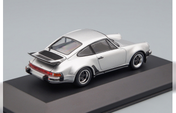 Porsche 911 Turbo 1975 (silver)