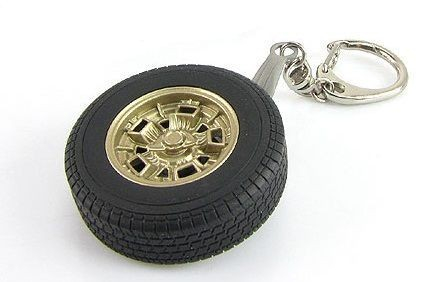 Брелок - колесо 1/18 LAMBORGHINI MIURA SV