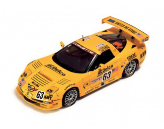 CHEVROLET Corvette C5-R 63 J.OConnell O.Gavin R.Fellows Le Mans 2002, yellow