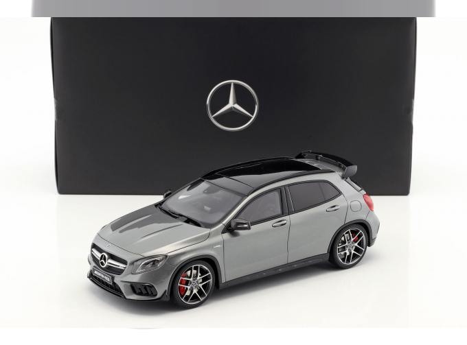 Mercedes-AMG GLA 45 2018 (grey)