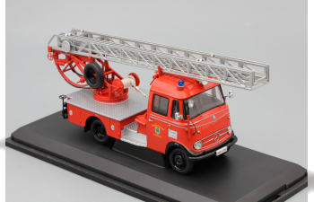 МERCEDES-BENZ L319 "Feuerwehr Murnau" mit Drehleiter Metz DL18, red