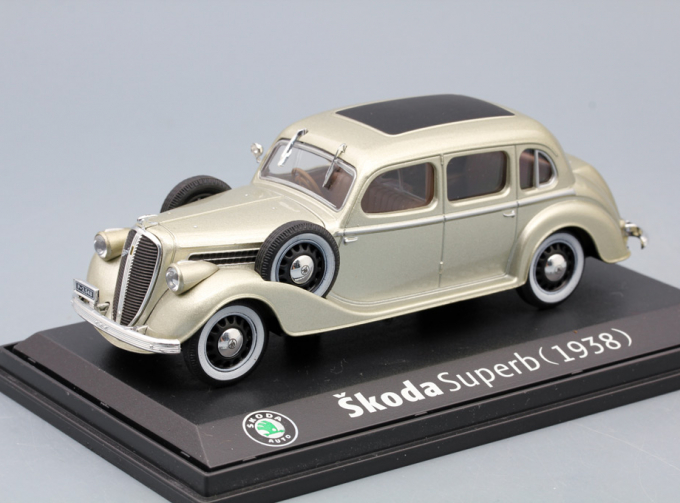 SKODA Superb 913 (1938), beige metallic sahara