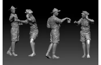 Сборная модель фигурки разведывательно-диверсионного подразделения британской армии / LRDG Crew figure set 3