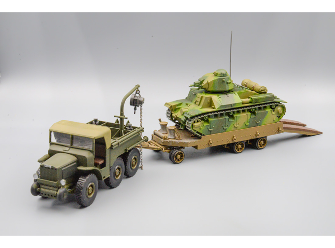 тягач Laffly S45 c прицепом Titan и танком Char D2