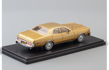 PLYMOUTH Fury 1977 Gold