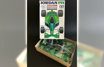 Сборная модель Гоночный автомобиль Jordan 191