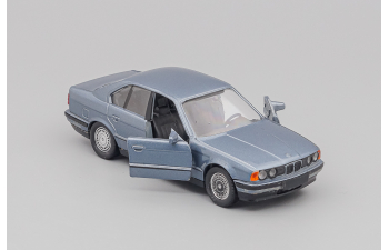 BMW 535i Limousine E34 (1989), grey