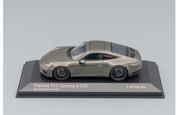 PORSCHE 911 (992) Carrera 4 GTS (2021), green metallic