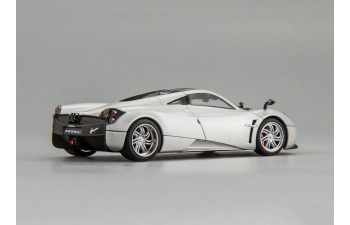 PAGANI Huayra (2011), grey