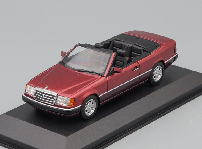 MERCEDES-BENZ 300 CE - 24 (A 124) - 1991 - RED METALLIC