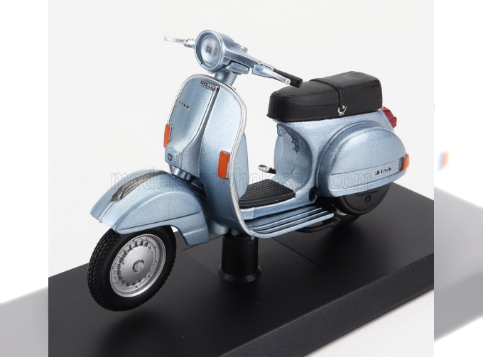 PIAGGIO Vespa P150x (1978), Light Blue