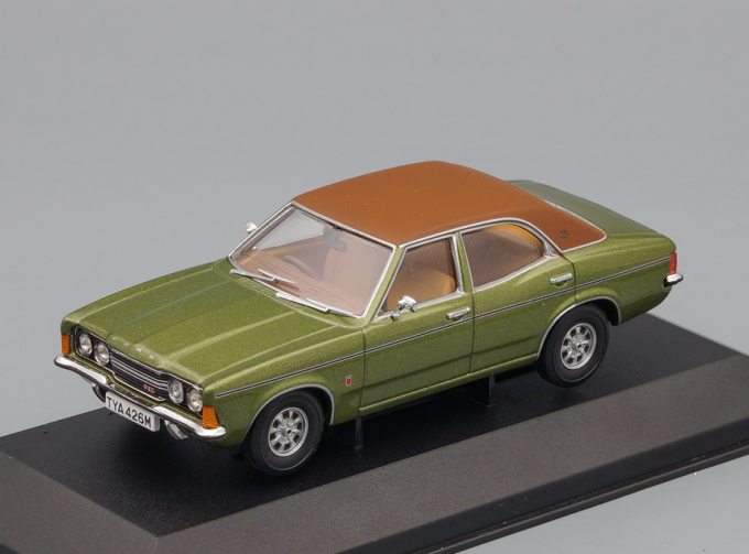 FORD Cortina Mk3 2.0 GXL, green