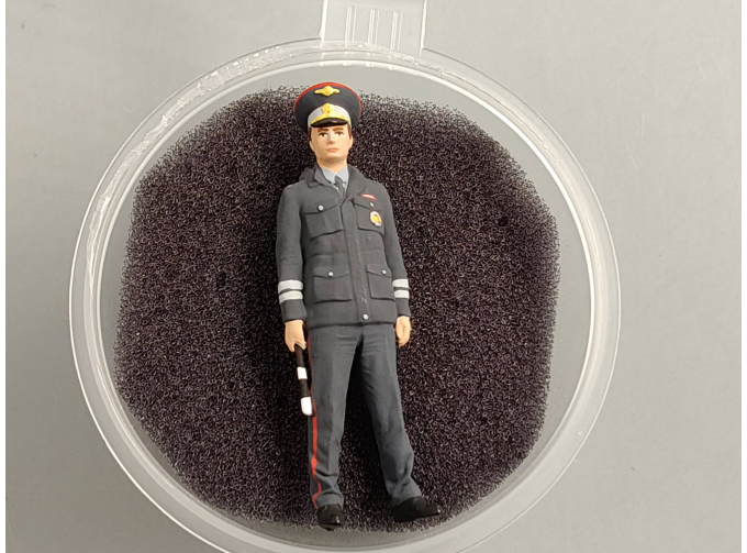 Фигурка Сотрудник ДПС