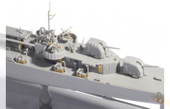 Сборная модель U.S.S. BENSON DD-421 BENSON CLASS DESTROYER 1945 (SMART KIT)