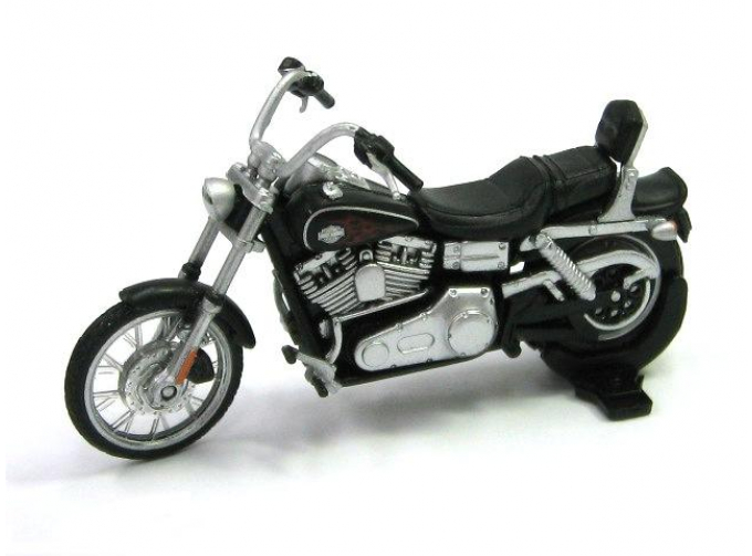 HARLEY DAVIDSON Dyna - Wide Glide, черный