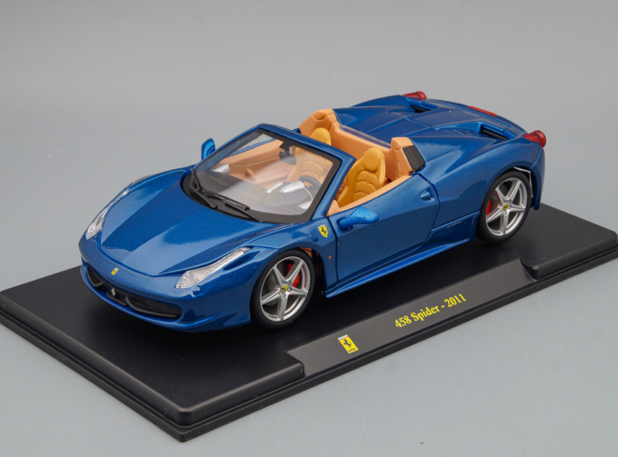 FERRARI 458 Spider (2011), blue