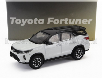 TOYOTA Fortuner Rhd (2023), White Black