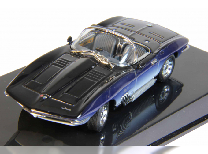 CHEVROLET Corvette Mako Shark (1961), black / blue