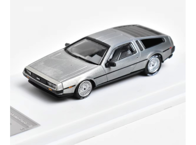 DeLOREAN DMC-12 (1981), satin finish