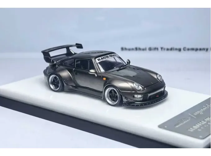PORSCHE RWB 993 High Wing, pearl grey chrome