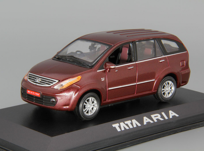 TATA Aria, dark cherry