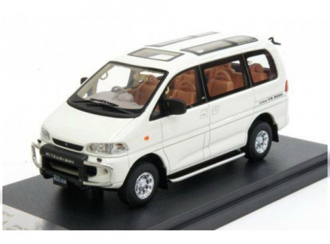 MITSUBISHI Delica Space Gear 4WD (1994), белый